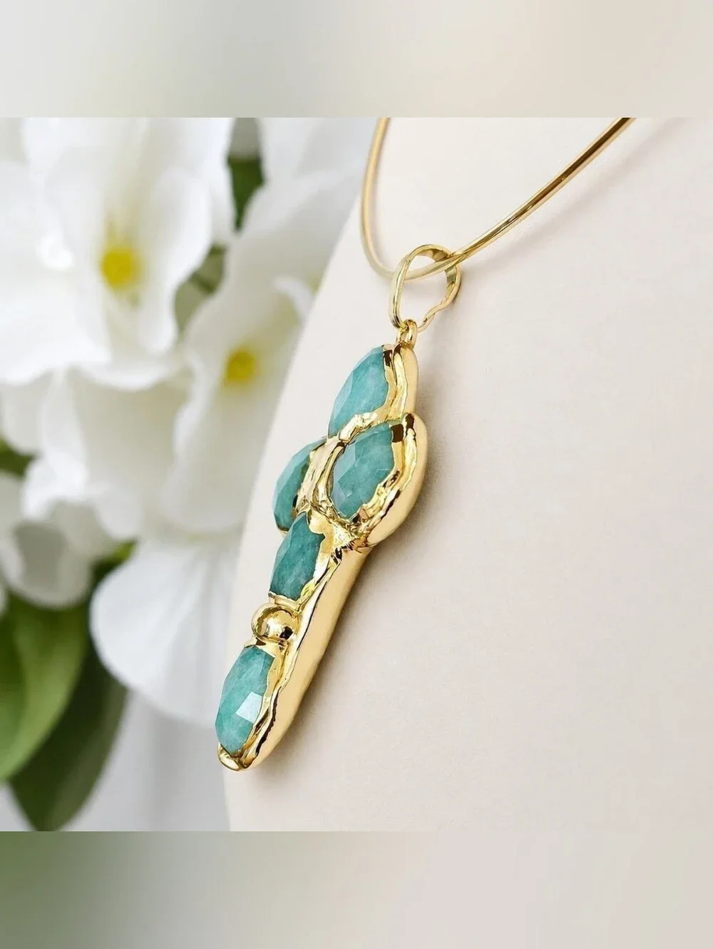 Natural Stone Cross Choker Necklace
